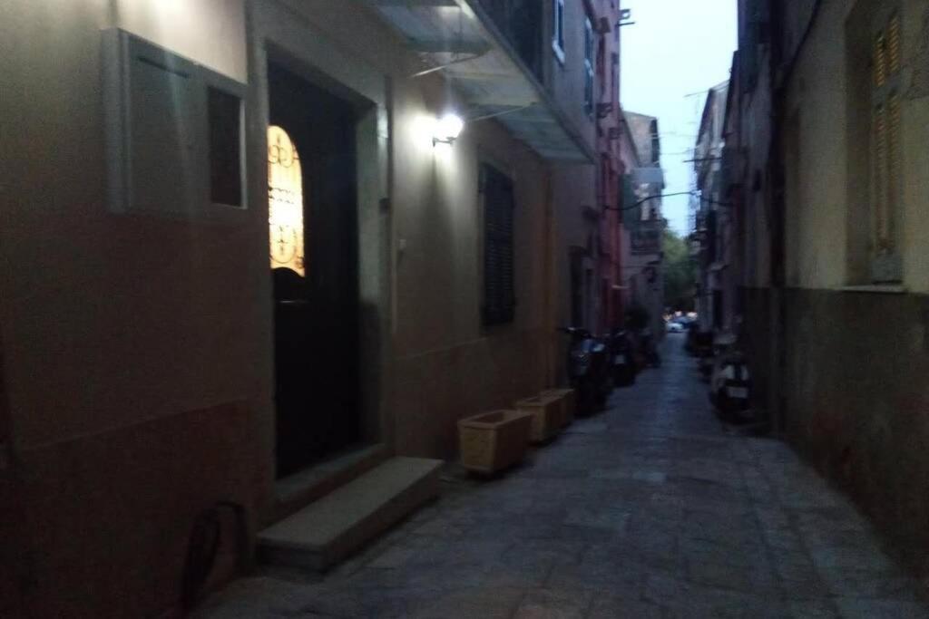 Corfu Square Studio Экстерьер фото